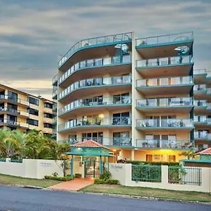 The Esplanade Riverview Holiday Apartments Aparthotel